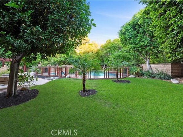 20516 Germain Street, Chatsworth (los Angeles) CA 91311