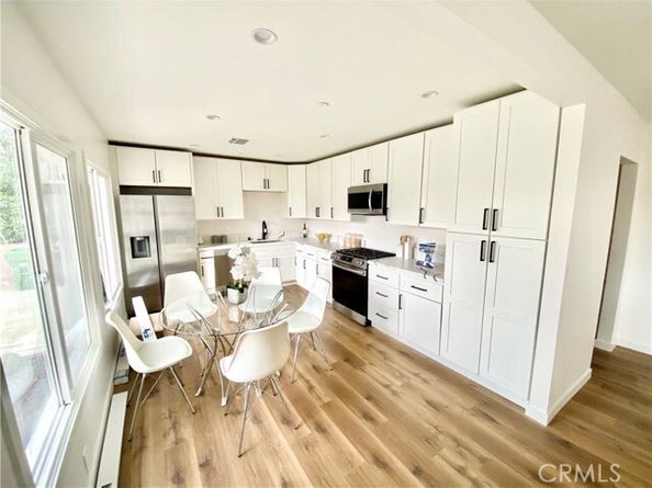 7512 Balboa Boulevard, Van Nuys (los Angeles) CA 91406