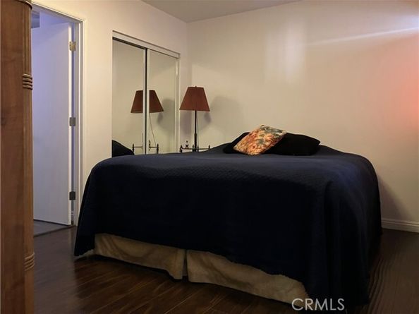 6914 Andasol Avenue, Los Angeles CA 91406