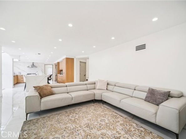 19747 Winged Foot Way, Porter Ranch (los Angeles) CA 91326