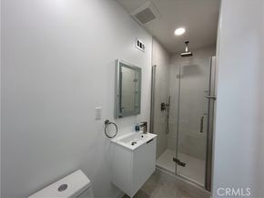10363 Commerce Avenue, Tujunga (los Angeles) CA 91042