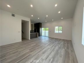 10363 Commerce Avenue, Tujunga (los Angeles) CA 91042