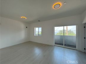 10363 Commerce Avenue, Tujunga (los Angeles) CA 91042