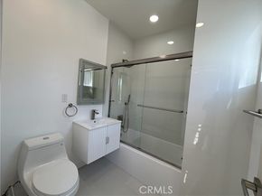 10363 Commerce Avenue, Tujunga (los Angeles) CA 91042