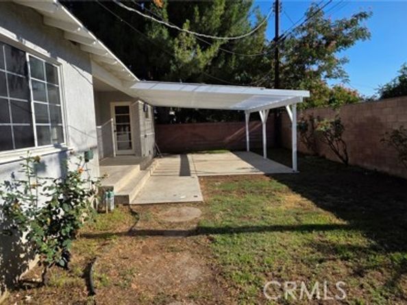 8849 Swinton Avenue, North Hills (los Angeles) CA 91343