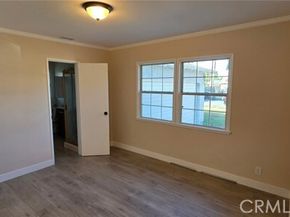 8849 Swinton Avenue, North Hills (los Angeles) CA 91343