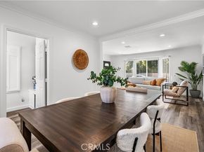 18025 Victory Boulevard, Reseda (los Angeles) CA 91335