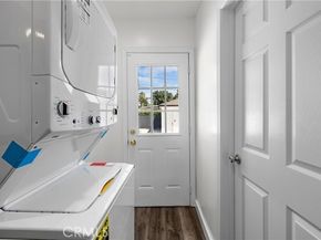 18025 Victory Boulevard, Reseda (los Angeles) CA 91335