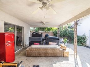 16216 Plummer, North Hills (los Angeles) CA 91343
