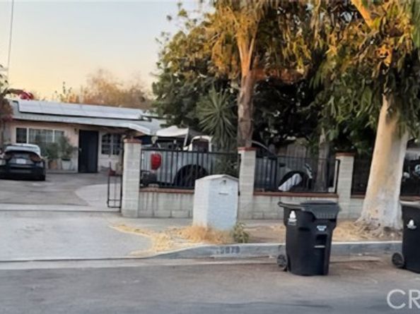 13079 Eustace Street, Pacoima (los Angeles) CA 91331