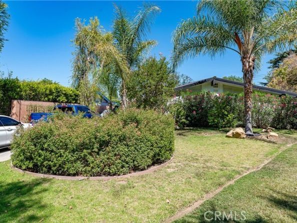 17531 Romar Street, Northridge (los Angeles) CA 91325