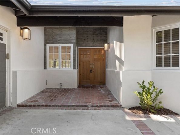 23312 Ostronic, Woodland Hills (los Angeles) CA 91367