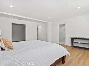 23312 Ostronic, Woodland Hills (los Angeles) CA 91367