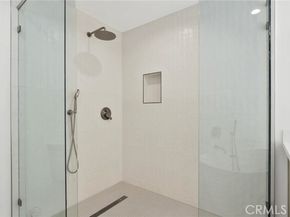 23312 Ostronic, Woodland Hills (los Angeles) CA 91367