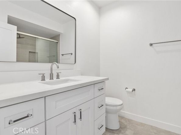 23312 Ostronic, Woodland Hills (los Angeles) CA 91367