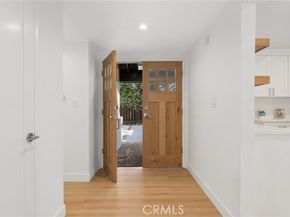 23312 Ostronic, Woodland Hills (los Angeles) CA 91367