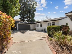 23312 Ostronic, Woodland Hills (los Angeles) CA 91367