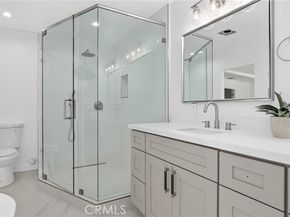 23312 Ostronic, Woodland Hills (los Angeles) CA 91367