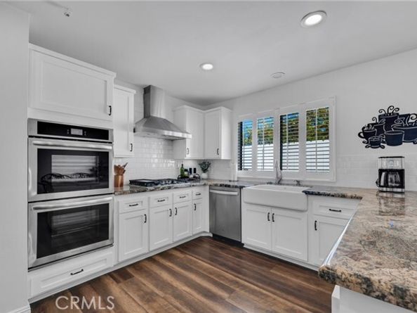17004 Gledhill Street, Northridge (los Angeles) CA 91325