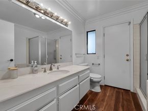 17004 Gledhill Street, Northridge (los Angeles) CA 91325