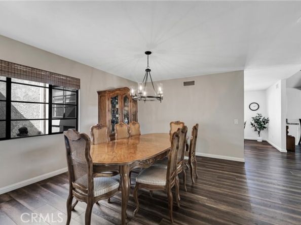17004 Gledhill Street, Northridge (los Angeles) CA 91325