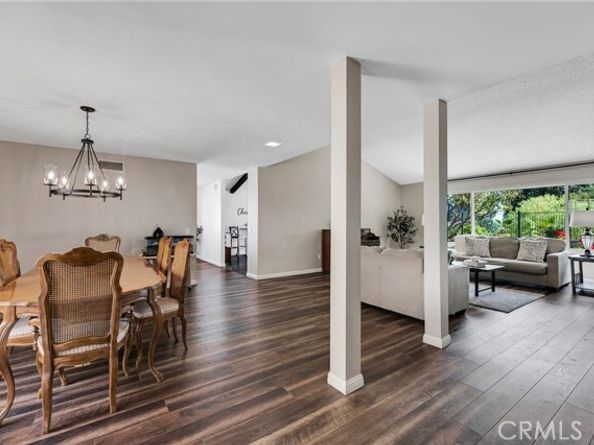 17004 Gledhill Street, Northridge (los Angeles) CA 91325