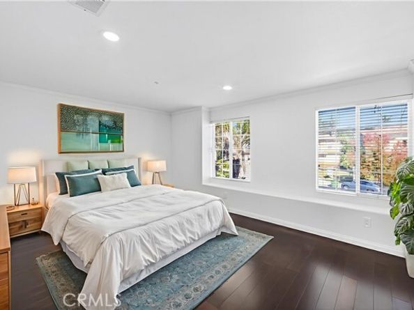 10658 Chiquita Street, Studio City (los Angeles) CA 91602