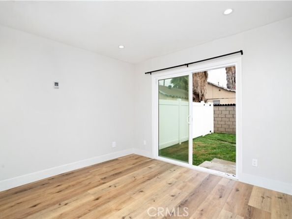 6714 Amigo, Reseda (los Angeles) CA 91335