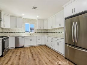 6714 Amigo, Reseda (los Angeles) CA 91335