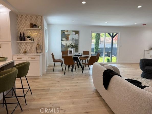 20406 Londelius, Winnetka (los Angeles) CA 91306