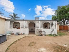 13197 Leach Street, Sylmar (los Angeles) CA 91342