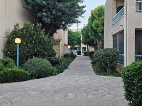 18307 Burbank Boulevard 41, Tarzana (los Angeles) CA 91356