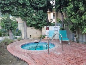 18307 Burbank Boulevard 41, Tarzana (los Angeles) CA 91356