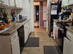 18307 Burbank Boulevard 41, Tarzana (los Angeles) CA 91356