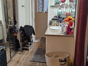 18307 Burbank Boulevard 41, Tarzana (los Angeles) CA 91356