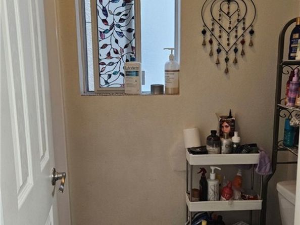 18307 Burbank Boulevard 41, Tarzana (los Angeles) CA 91356