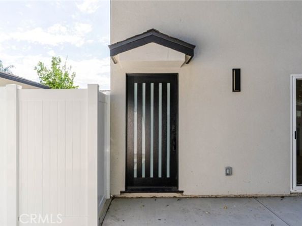 6837 Yolanda Avenue, Reseda (los Angeles) CA 91335