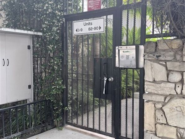 4040 Grand View 65, Los Angeles CA 90066