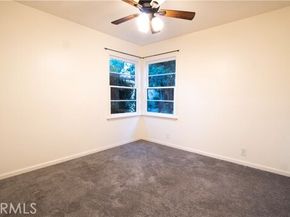 8421 Tampa Avenue, Northridge (los Angeles) CA 91324