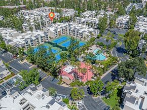 5550 Owensmouth Avenue 120, Woodland Hills (los Angeles) CA 91367