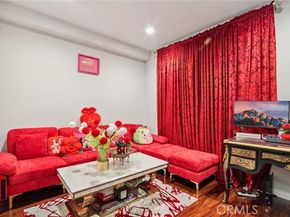 13225 Victory Boulevard, Los Angeles CA 91401