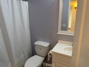 10331 Lindley Avenue 105, Northridge (los Angeles) CA 91326