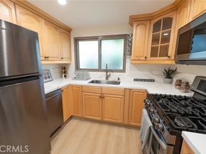 6716 Clybourn, North Hollywood (los Angeles) CA 91606