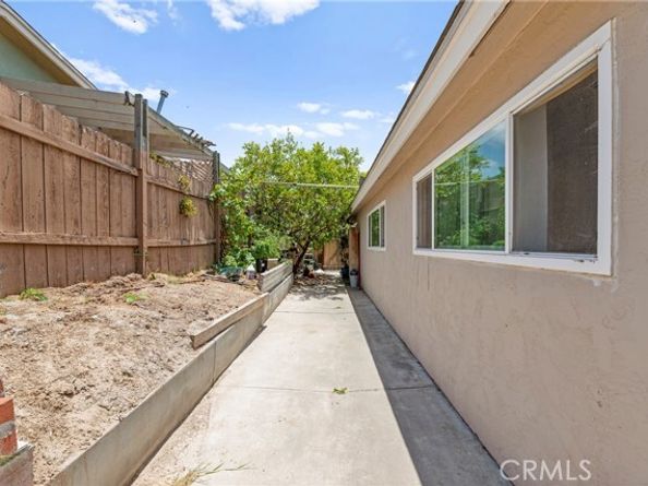 4054 Lewis, Oceanside CA 92056