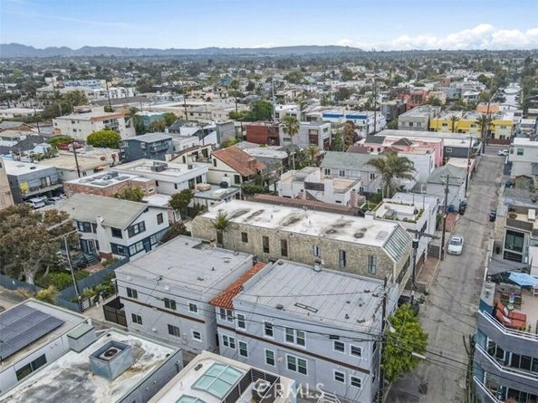 12 25th Place, Venice (los Angeles) CA 90291