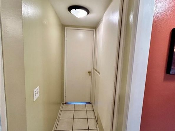 25307 Pine Creek, Wilmington (los Angeles) CA 90744