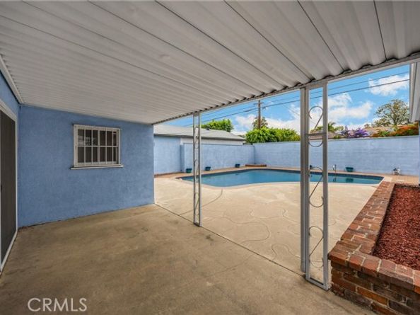 8828 Zeiler, Arleta (los Angeles) CA 91331
