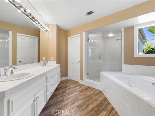 4 Vista Frondosa, Rancho Santa Margarita CA 92688