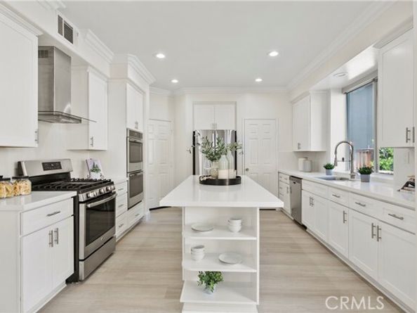 12 Coastal Oak Lane, Laguna Hills CA 92679