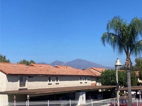 23301 La Crescenta, Mission Viejo CA 92691